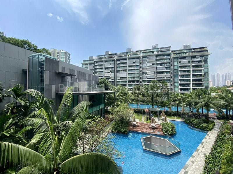 4 Bed Condo for Rent in  Parvis - Image 1